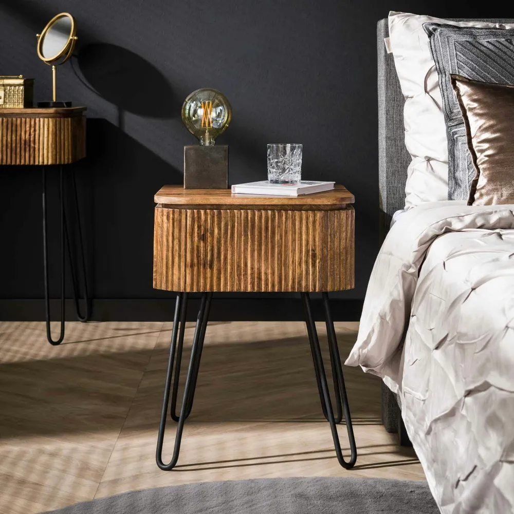 Tables De Chevet Industrielles|ALMEIRA Chevet 2 tiroirs bois noir et pin