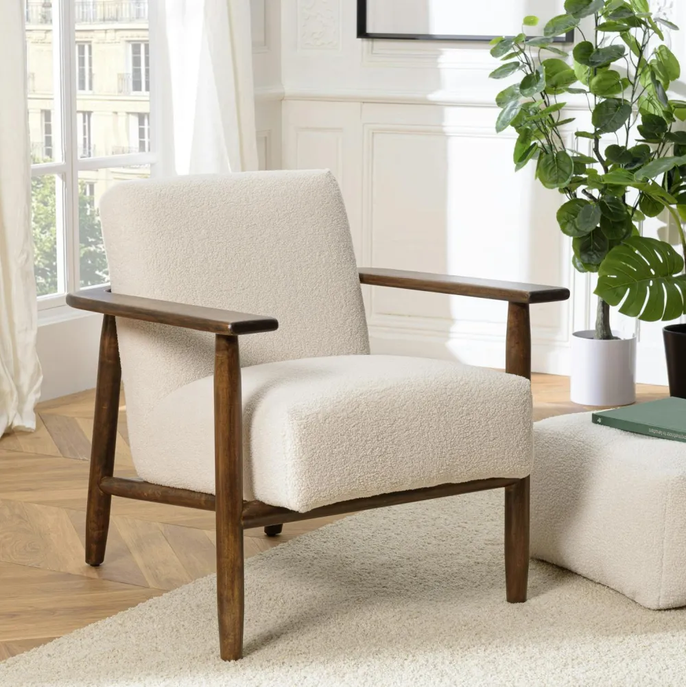 Fauteuils En Tissu|Chaises Bouclettes|TIM Fauteuil tissu bouclette écru accoudoirs bois