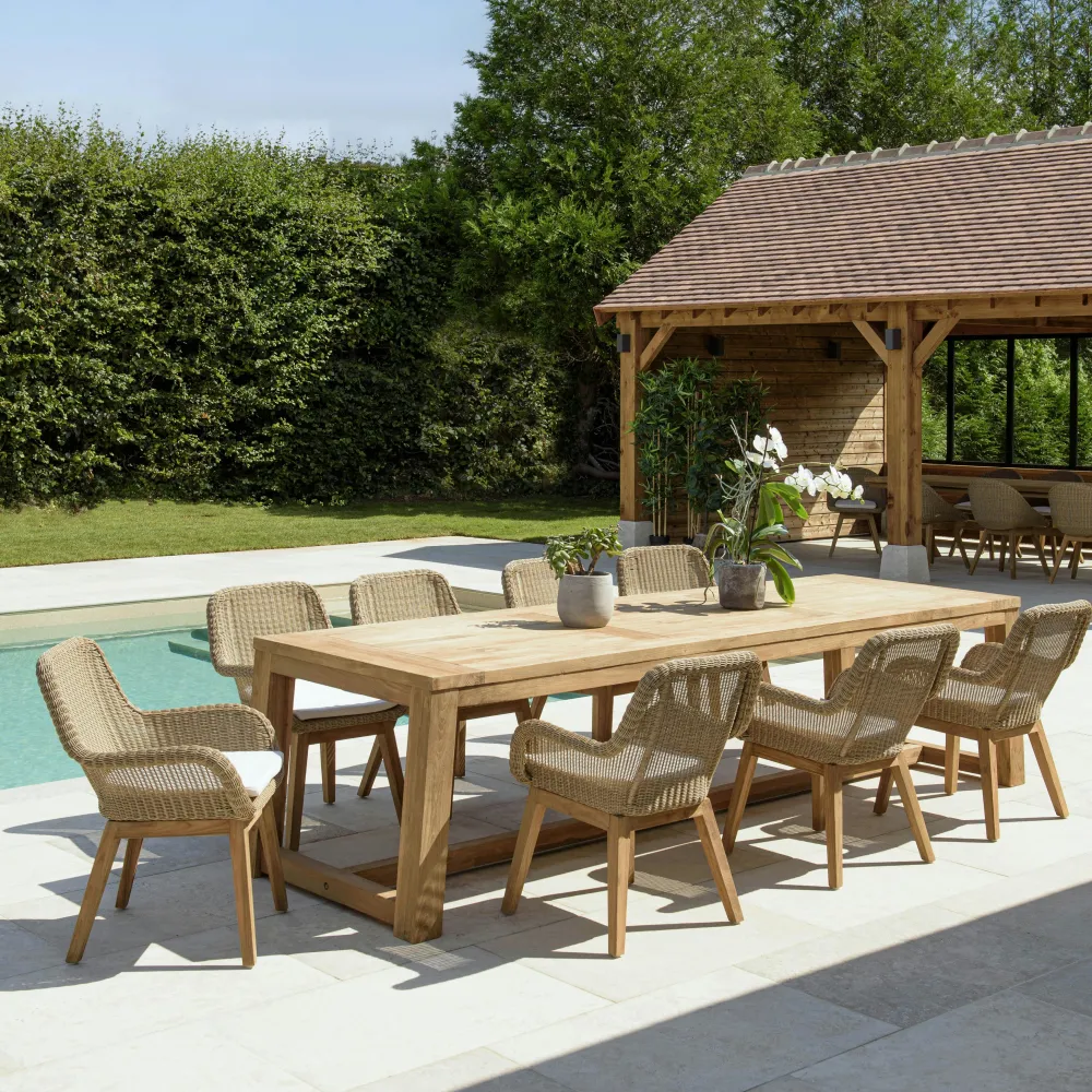 Salons De Jardin·Ensemble Repas|MANY Salon de jardin teck naturel 1 table pieds inclinés 300 cm + 8 fauteuils résine tressée