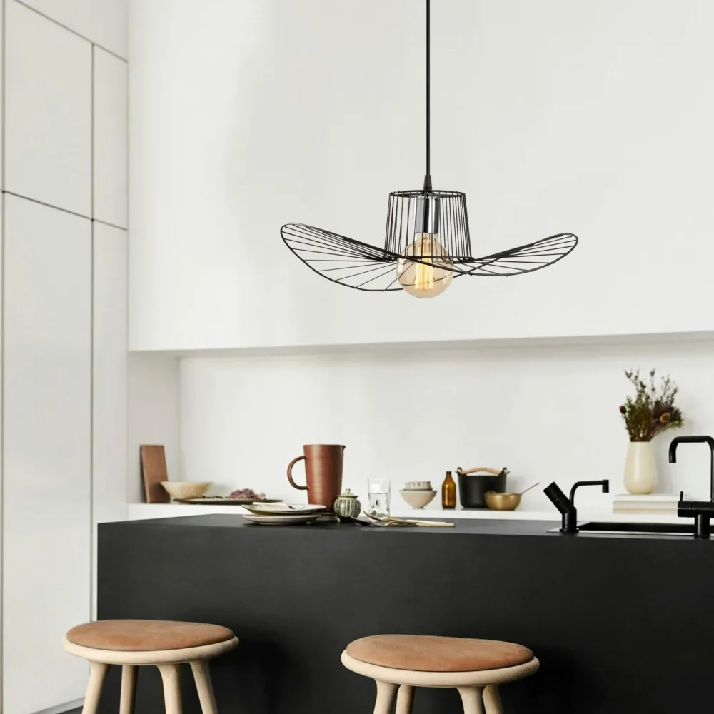 Suspensions / Lustres|SINOP Suspension design noire métal filaire forme ondulée