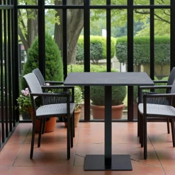 Tables À Manger Carrées|Tables À Manger En Bois|NAPA Table bistrot mélamine effet bois – pied métal, 70 cm