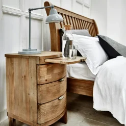 Univers Déco·Maison De Campagne|DENVER Table de chevet en bois de pin recyclé 2 tiroirs