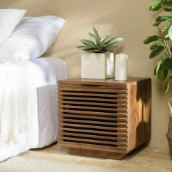 Univers Déco·Globe-Trotter|KANHA Table de nuit bois de manguier 1 grande porte ajourée